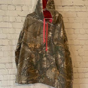 Realtree Girls Camouflage Hoodie Size Medium